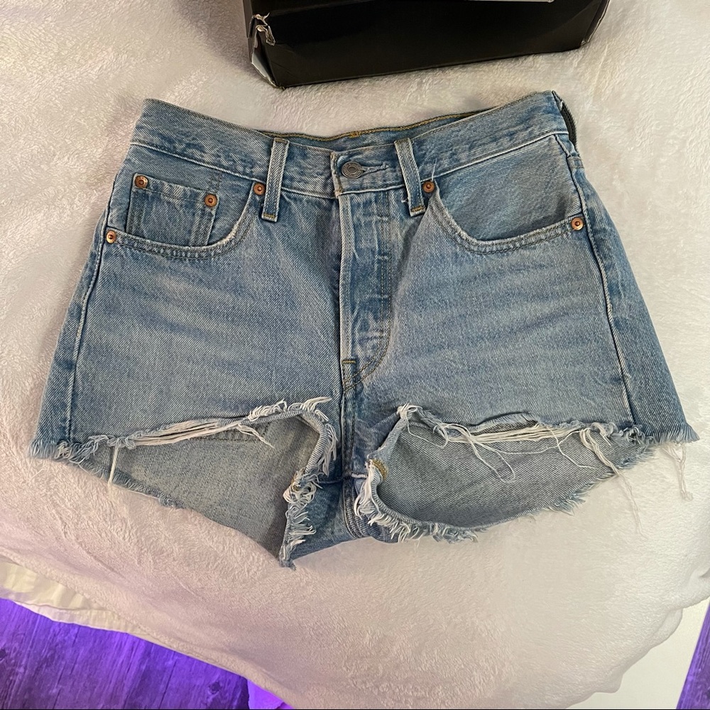 501 Levi Denim Shorts
